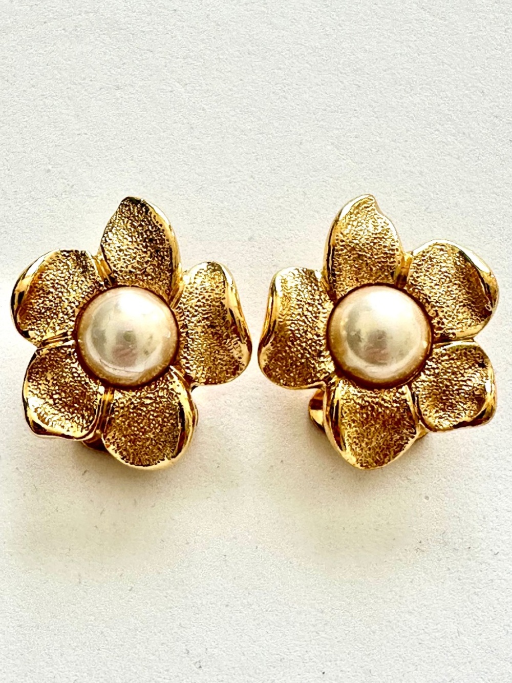 Vintage Signed Vogue Bijoux Gold Tone Flower Clip-On Earrings with Faux Pearle